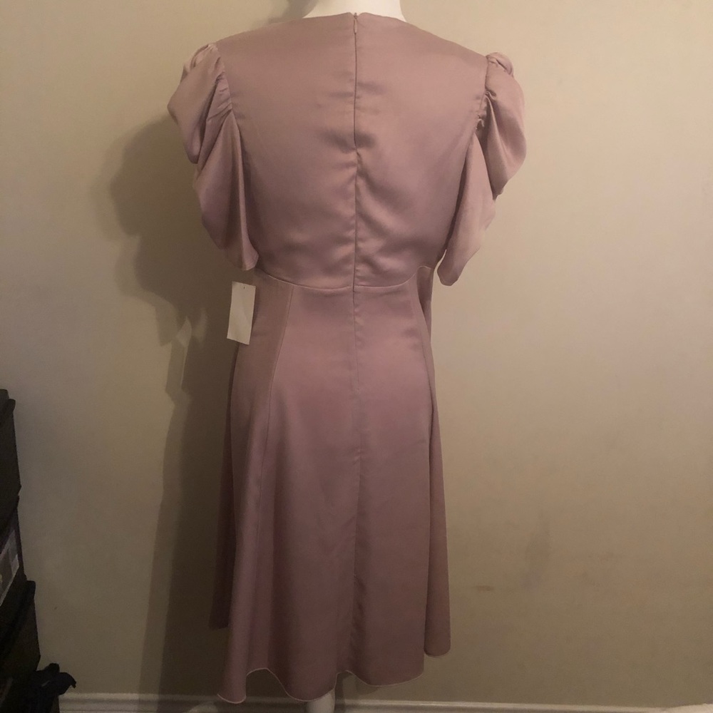 Dress - Picture 3 of 4